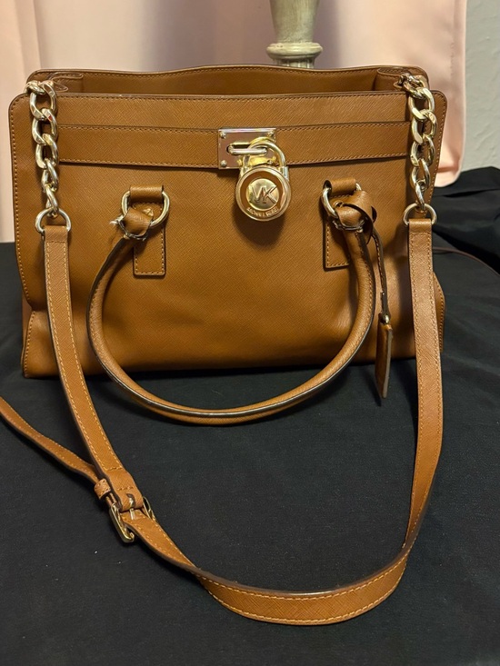 Michael Kors Handbags - Michael Kors Caramel Brown Leather Satchel with Gold Hardware